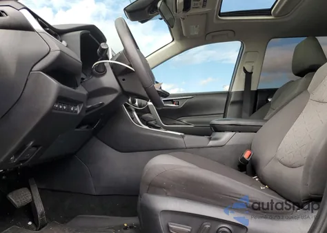 2021 Toyota Rav4 Xle из США, поврежденный, VIN 4T3RWRFV3MU017261